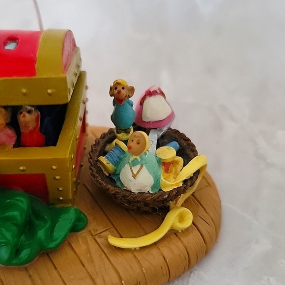 Department 56 Disney Oh, thank you so much, Cinderella Figurine 2006 - Picture 8 of 8